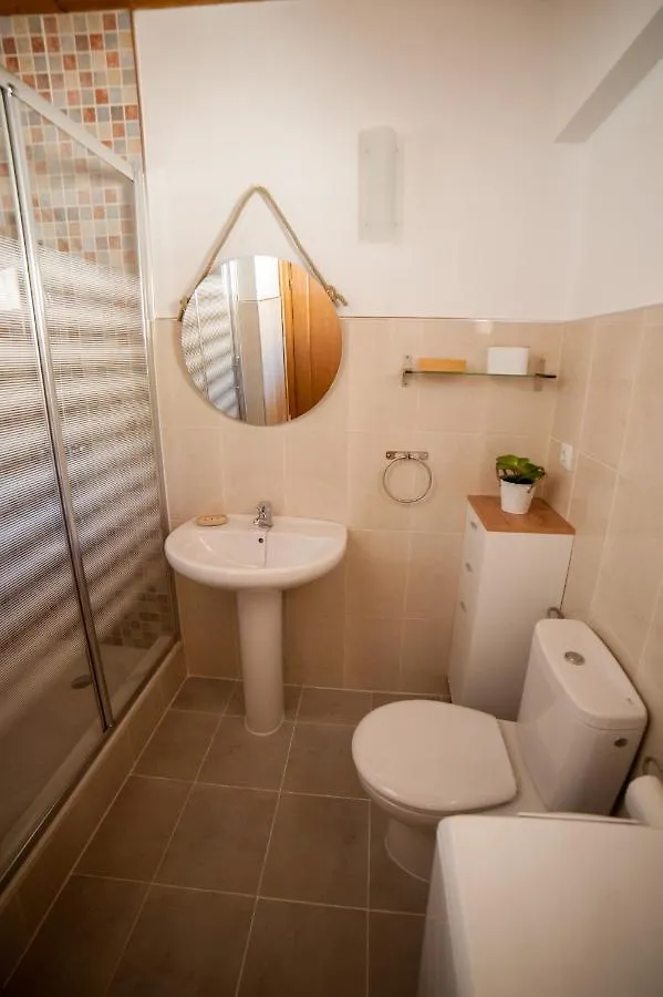 Apartment Alojamiento Aguilar, Con Cargador De Vehiculo Electrico Arroyo Frio